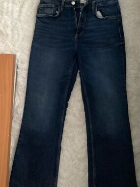 Zara Dark Blue Cropped Ankle Jeans